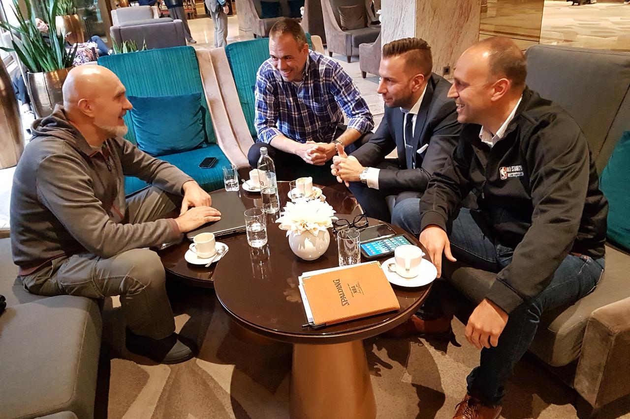 Naš novinar s predstavnicima Octagona