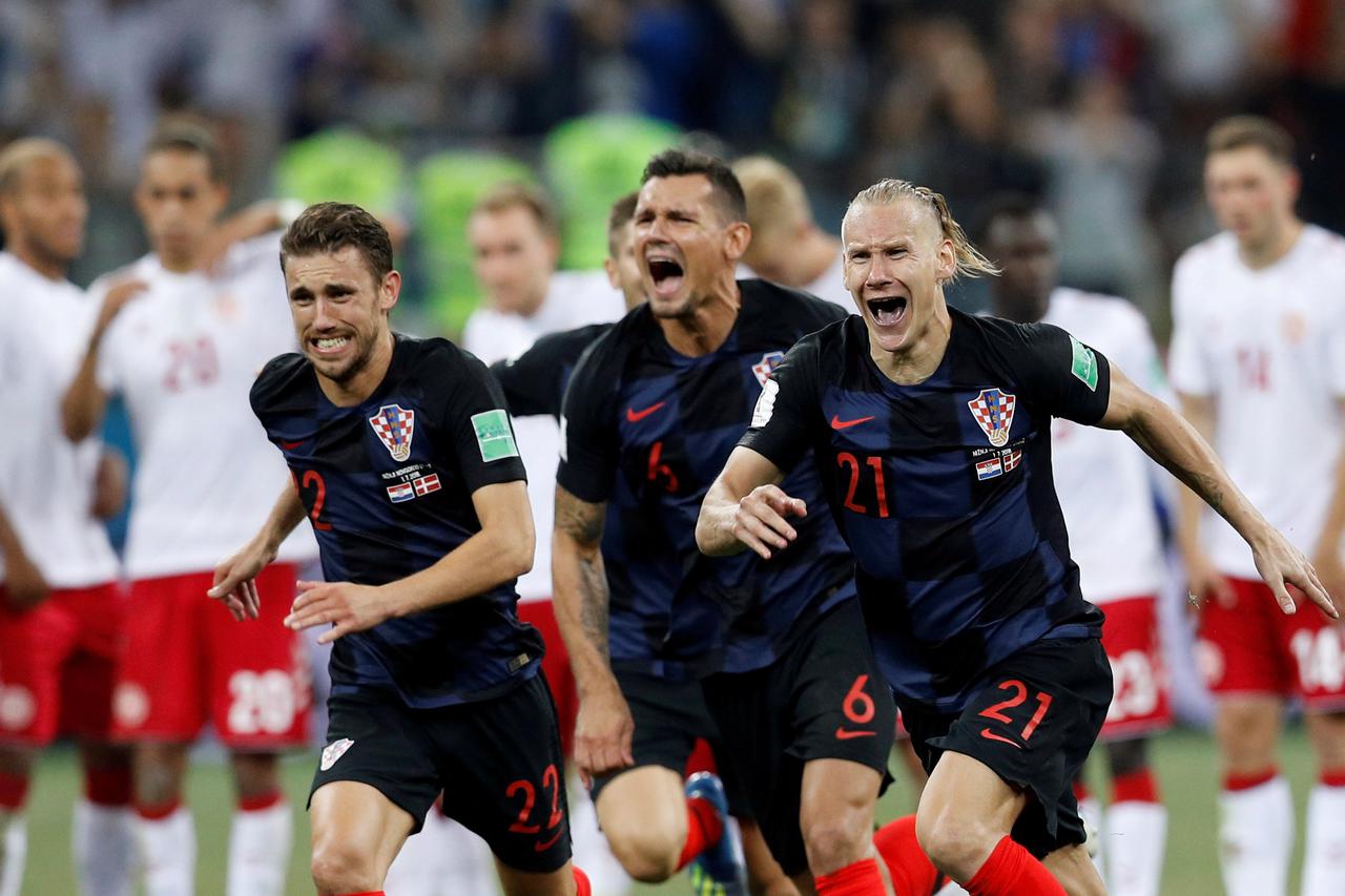 Kadar čiste radosti, snimljen djelić sekunde nakon Rakitićeva pogotka, jedna je od najljepših slika u hrvatskoj sportskoj povijesti
