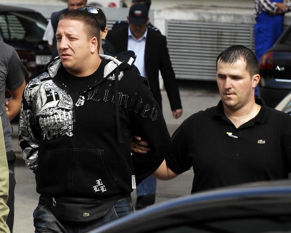 IVAN GILJANOVIĆ Mercedes njegove supruge propucan je u vrijeme dok je on bio u bijegu, a ona je s djecom spavala u kući