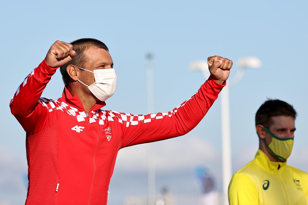 Tokio: Tonči Stipanović osvojio je srebrnu medalju u klasi Laser