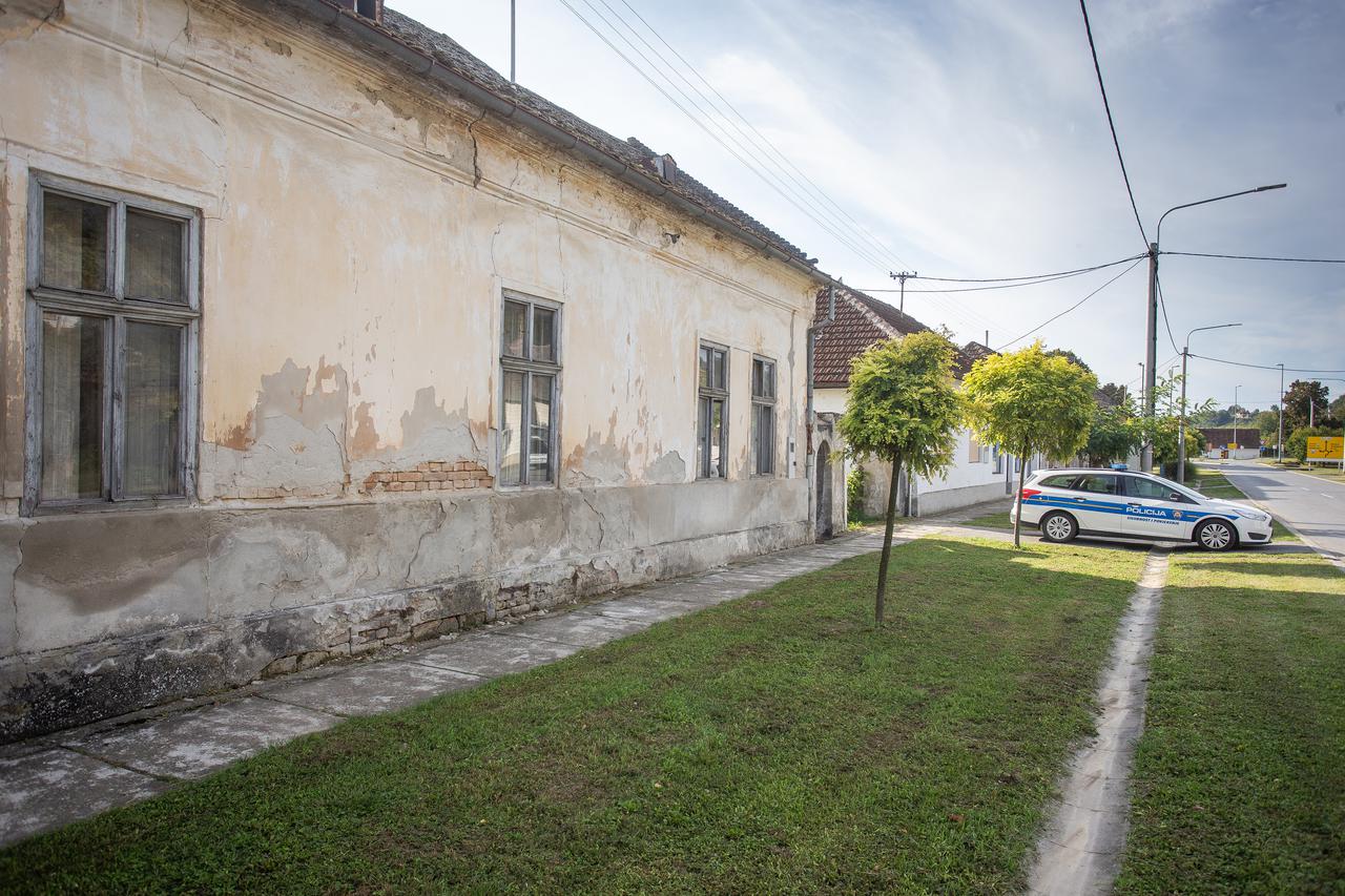 Batina: Policija ispred kuće u kojoj je uhićen muškarac