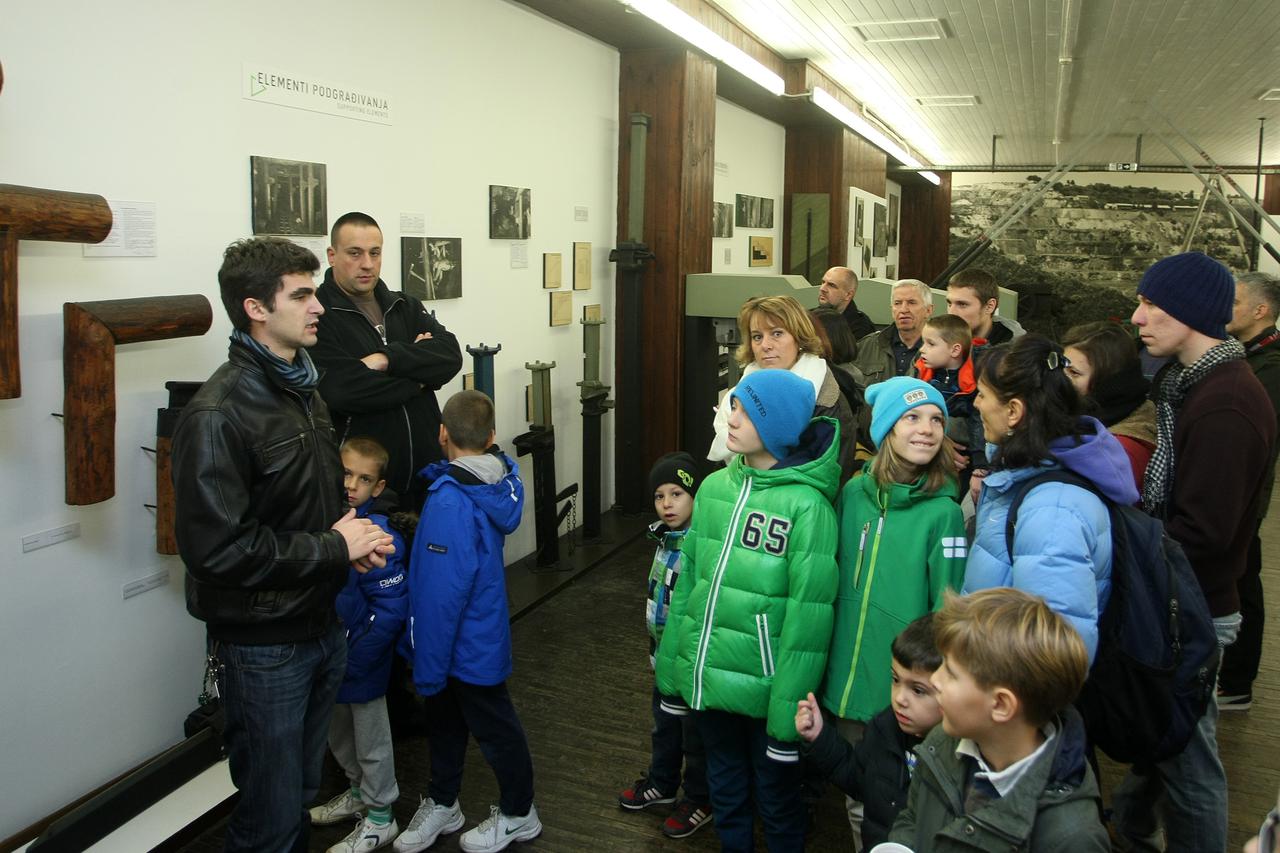 20.12.2014., Zagreb - Tehnicki muzej obiljezava 60-ti rodjendan pa je tim povodom tijekom vikenda slobodan ulaz za sve posjetitelje. Dani otvorenih vrata muzeja nude  posjetiteljima razne radionice, projekcije dokumentarnih filmova, a buduci da je veci di
