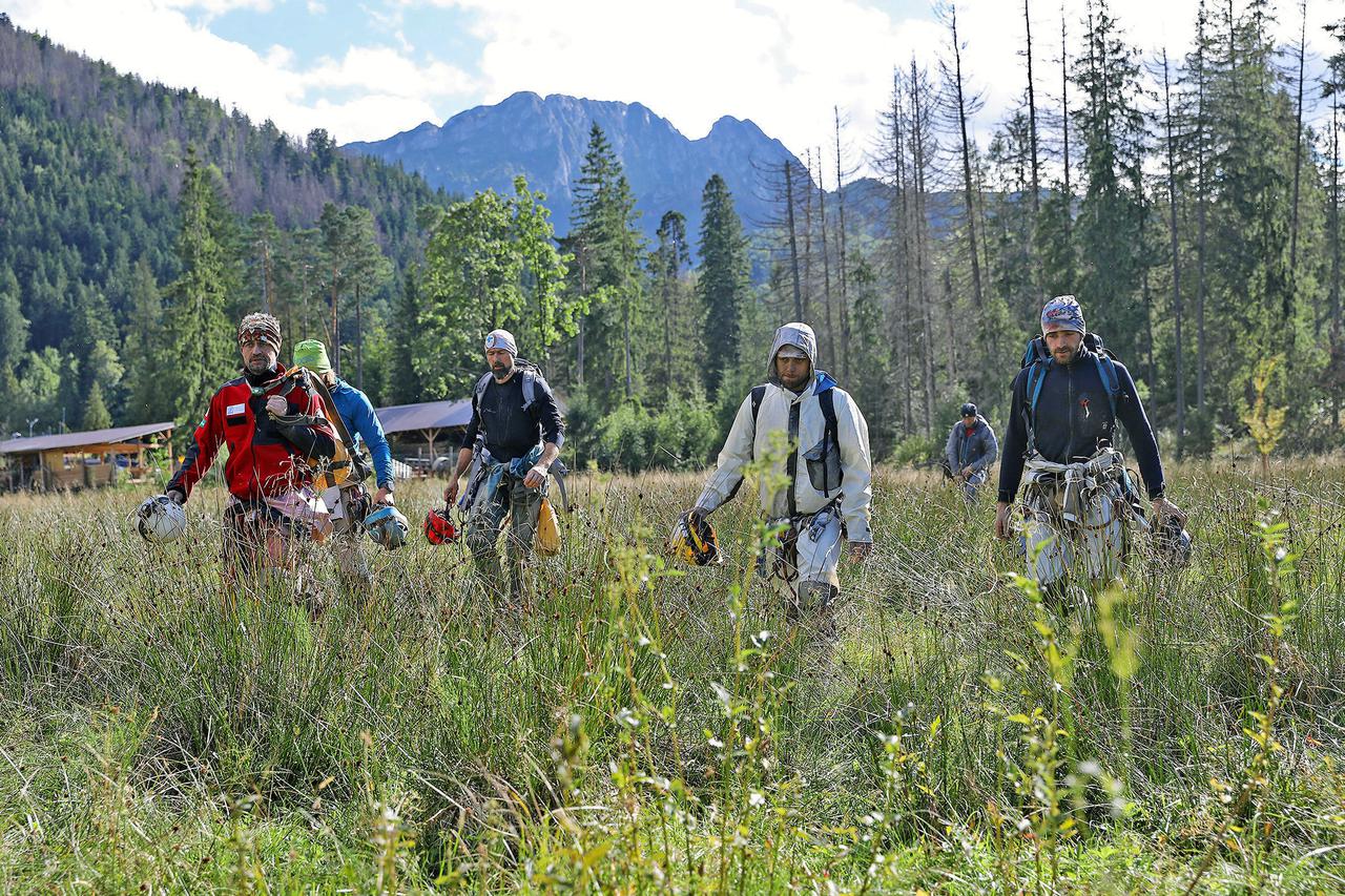 Spšavanje zatočenih u špilji