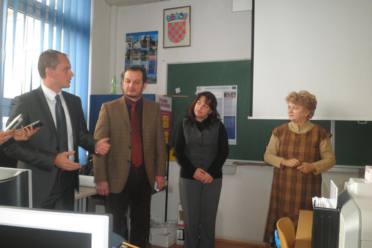 ecdl (1)