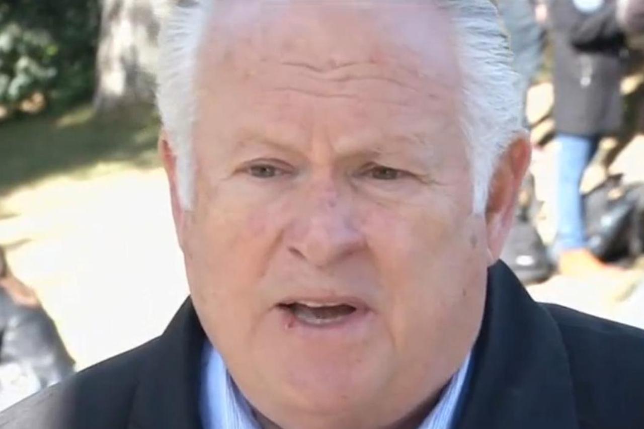 Robert Tansill Oliver