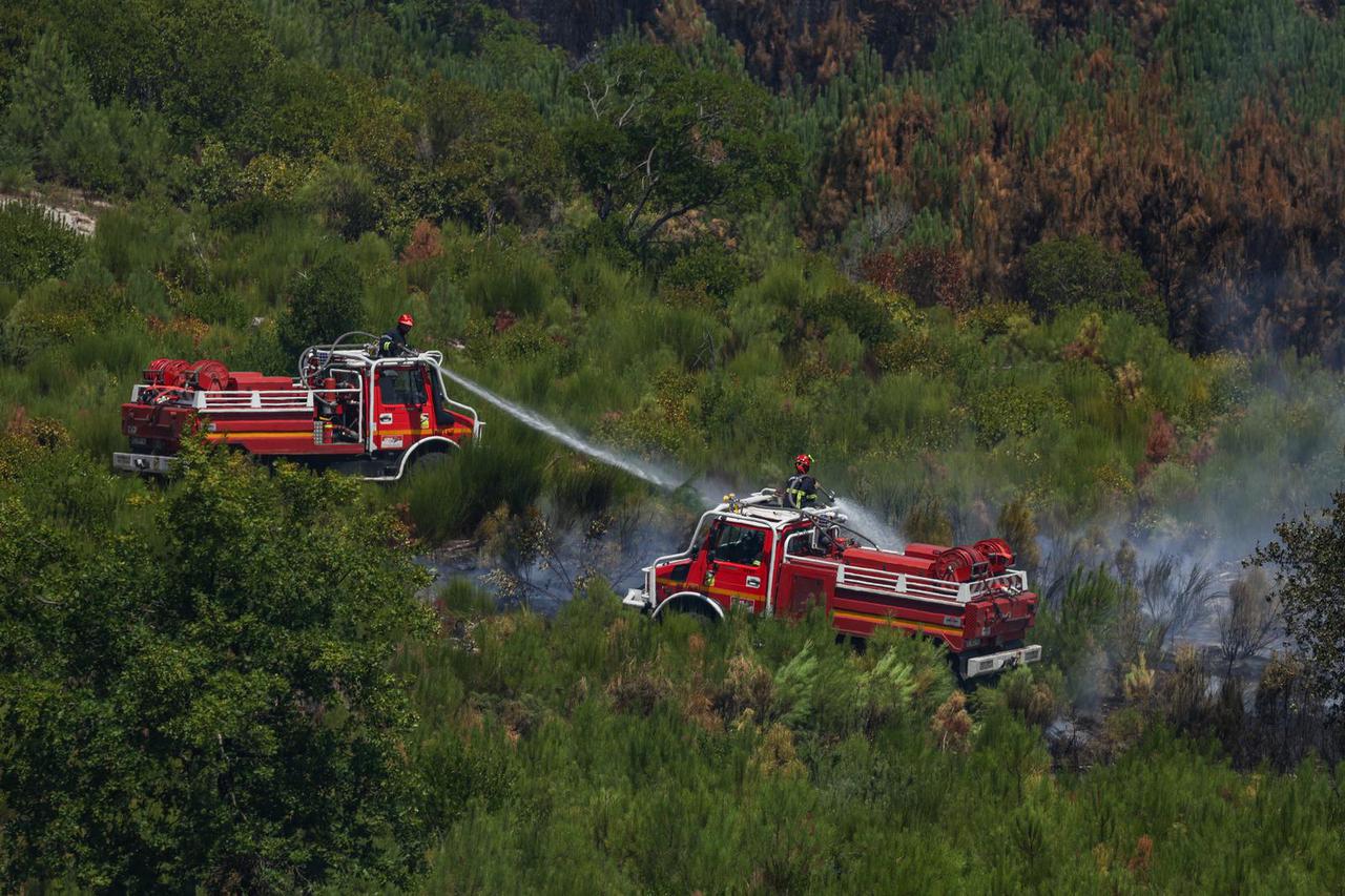 Wildfires in southwest France