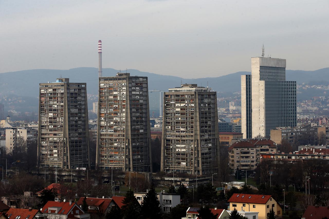 Pogled na Zagreb sa zgrade Kockice