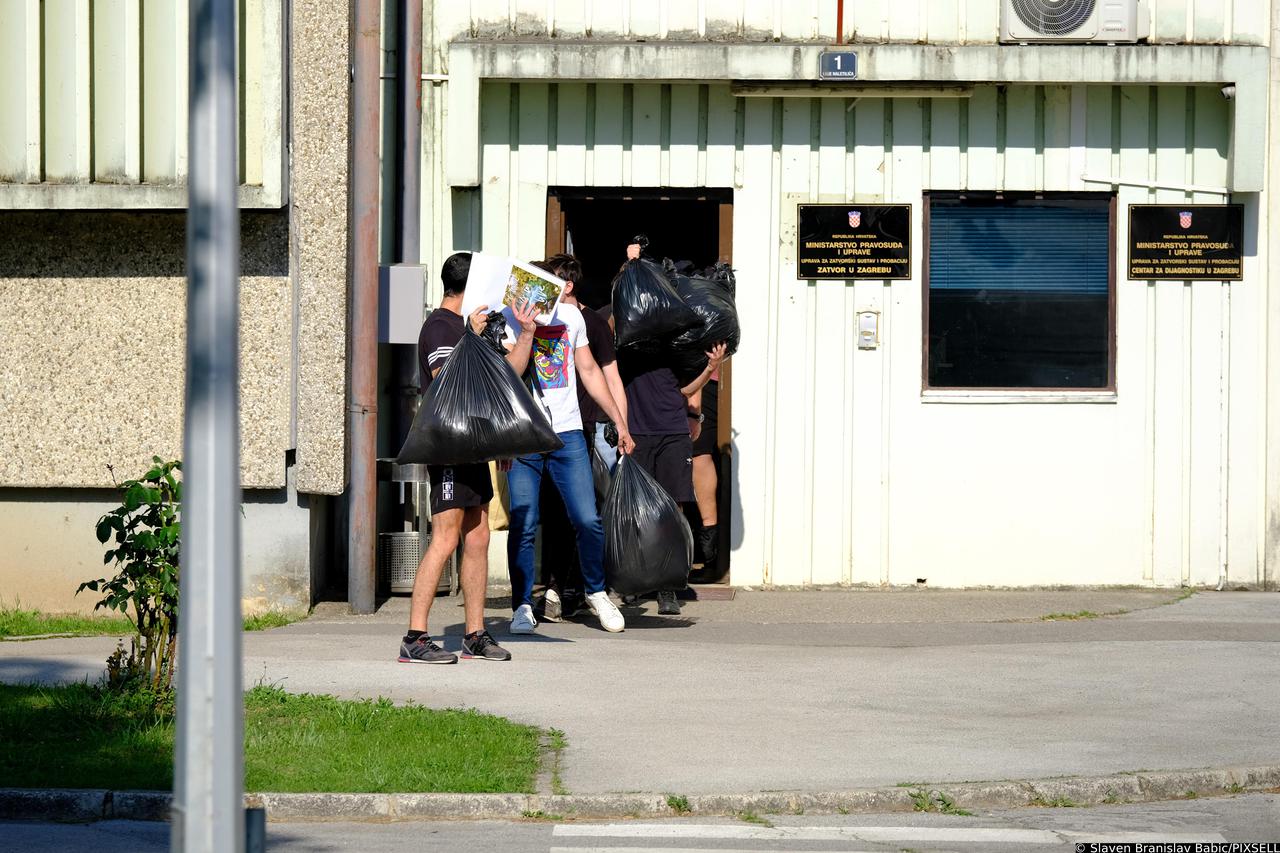 Zagreb: Torcidaši pušteni iz zatvora u Remetincu uz mjere opreza