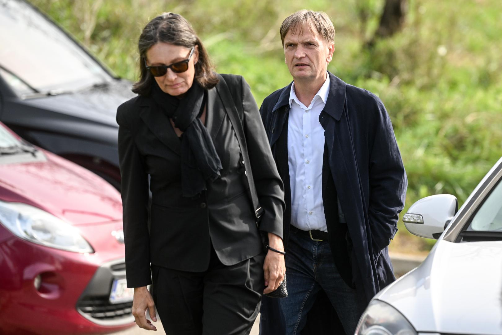 Glumci Urša Raukar i Vili Matula