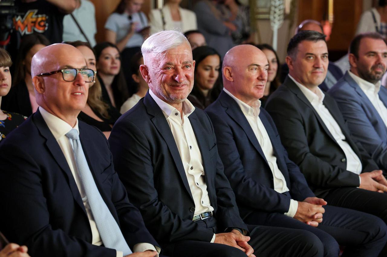 Zagreb: Predstavljanje detalja javne ponude dionica Žito grupe