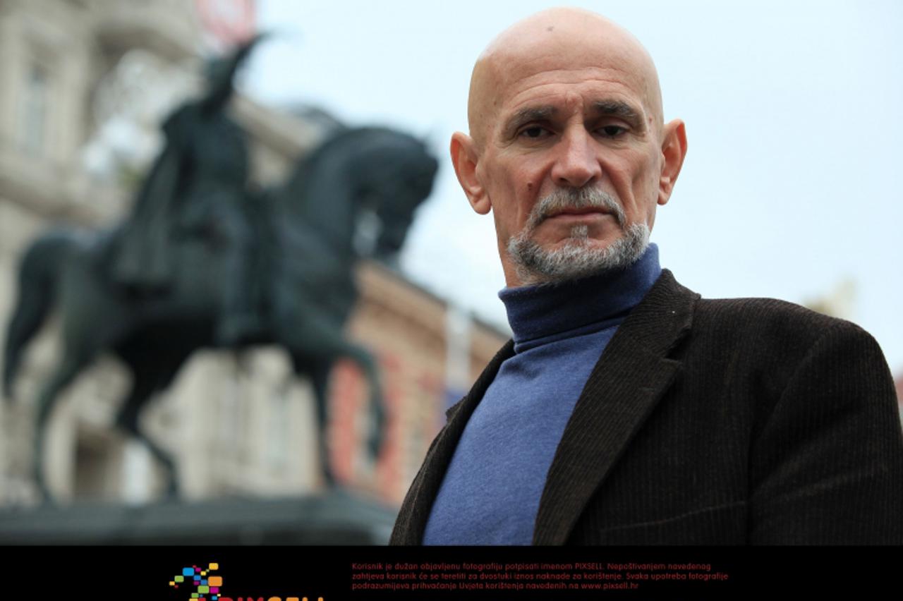 '19.10.2010., Trg bana Jelacica, Zagreb - Zvonko Busic, koji se nakon vise od tri desetljeca u americkim zatvorima vratio 2008. godine u Hrvatsku, najavio je svoje angaziranje u politici. Zvonko Busic