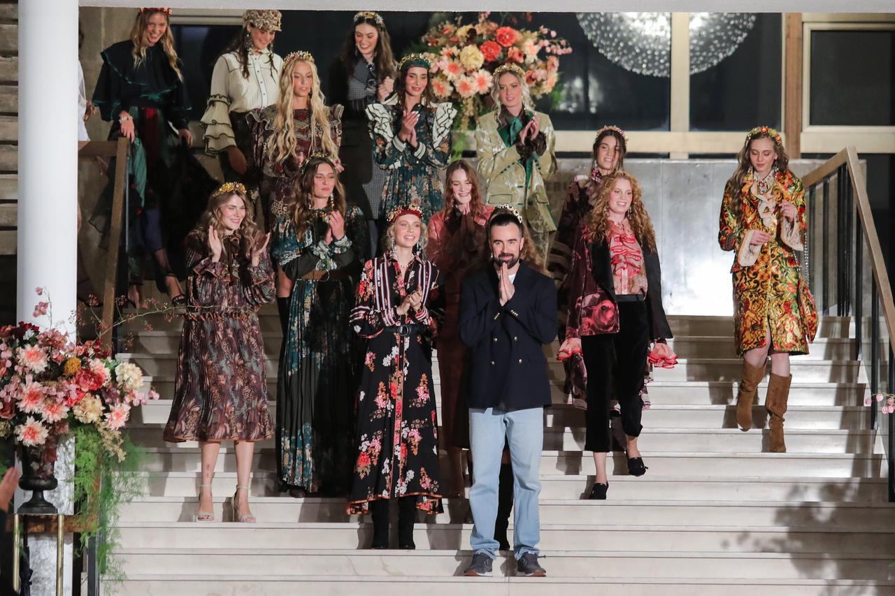 Zagreb: Modna revija Robert Sever - jubilarnih 20 godina  modnog stvaralaštva