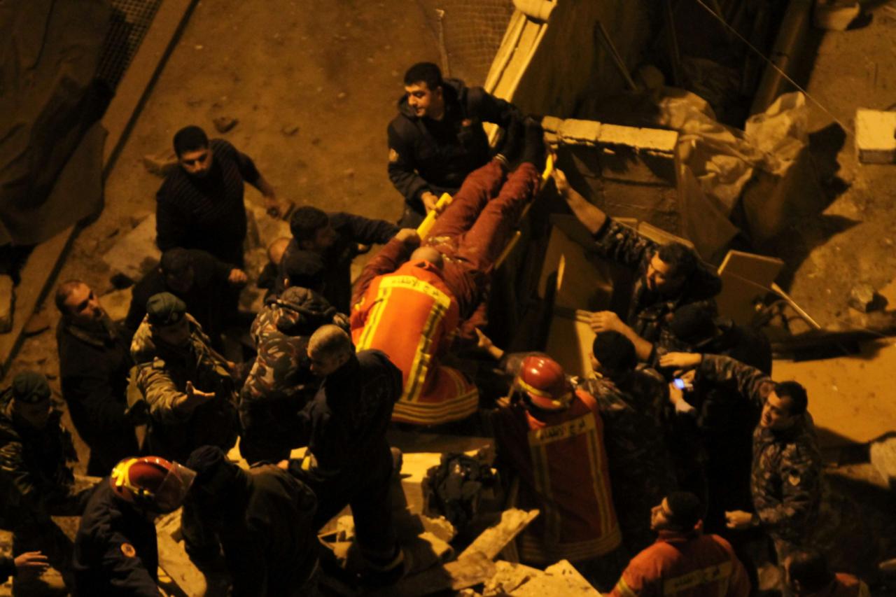 Beirut - rušenje katnice (1)