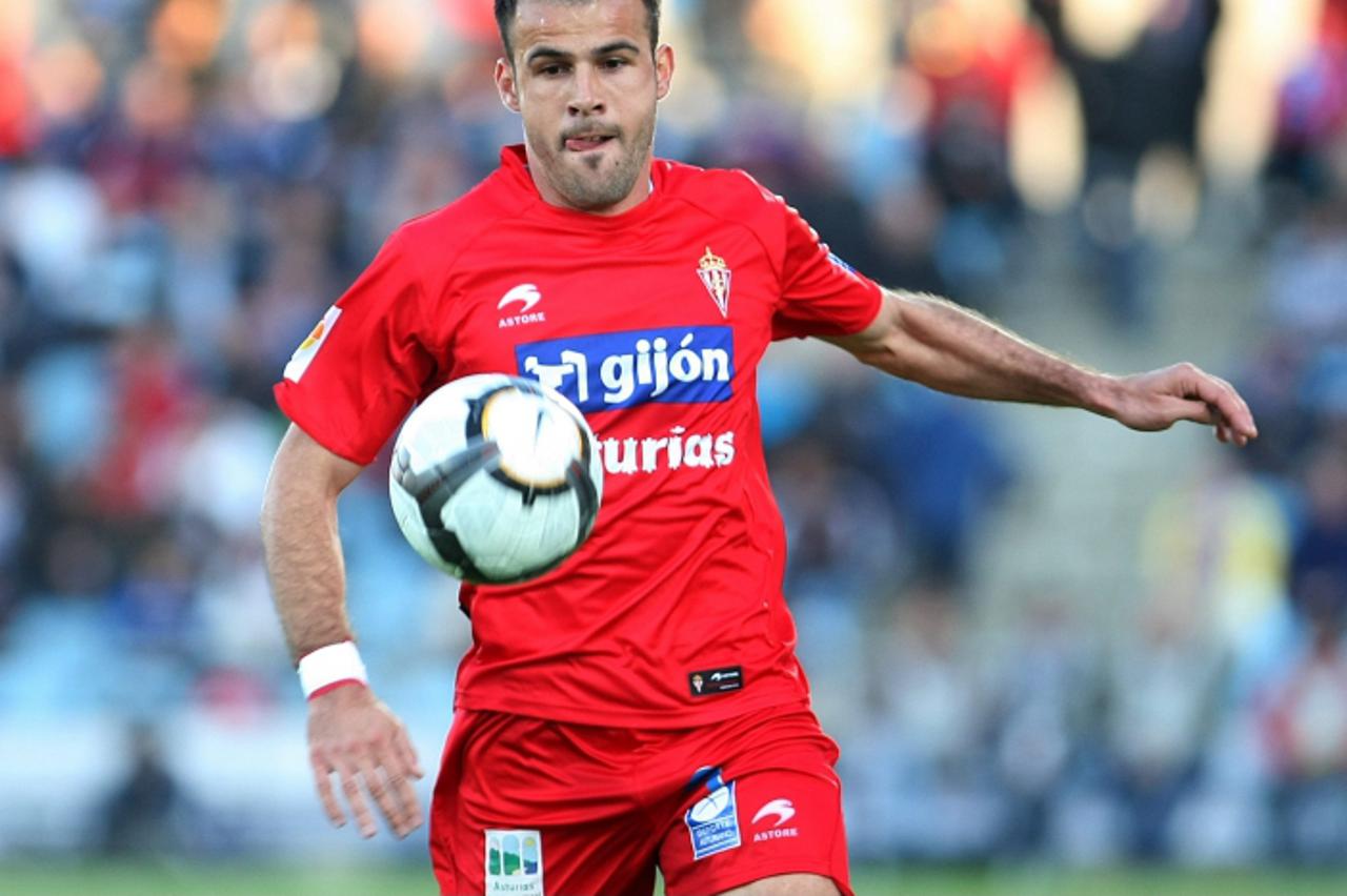 'Sporting de Gijon\'s Mate Bilic during La Liga match. May 4, 2010. Foto: nph / Acero *** Local Caption *** Fotos sind ohne vorherigen schriftliche Zustimmung ausschliesslich f\\u009Fr redaktionelle P