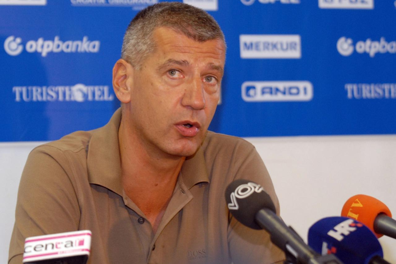 aco petrović