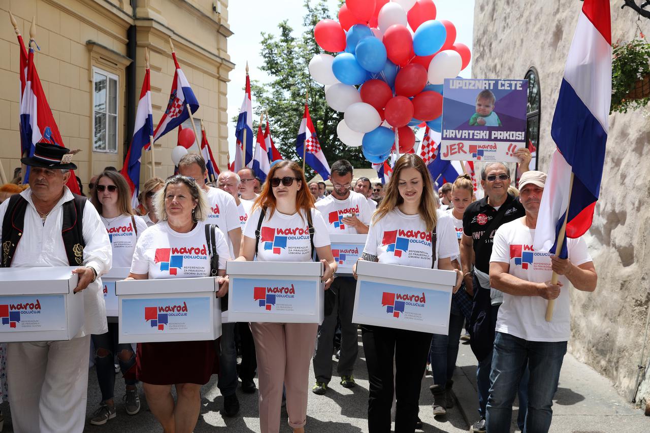 Narod odlučuje