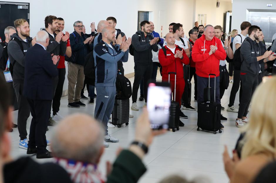 Zagreb: Zlatna hrvatska vaterpolska reprezentacija vratila se sa Svjetskog prvenstva 