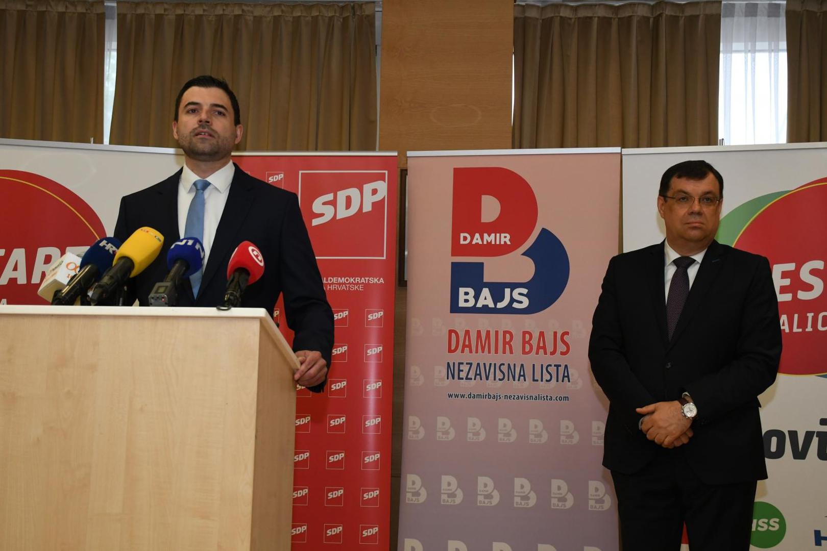16.05.2020., Bjelovar - Potpisana suradnja izmedju "Restart" koalicije i Nezavisne liste Damira Bajsa na predstojecim parlamentarnim izborima. Davor Bernardic, Damir Bajs. Photo: Damir Spehar/PIXSELL