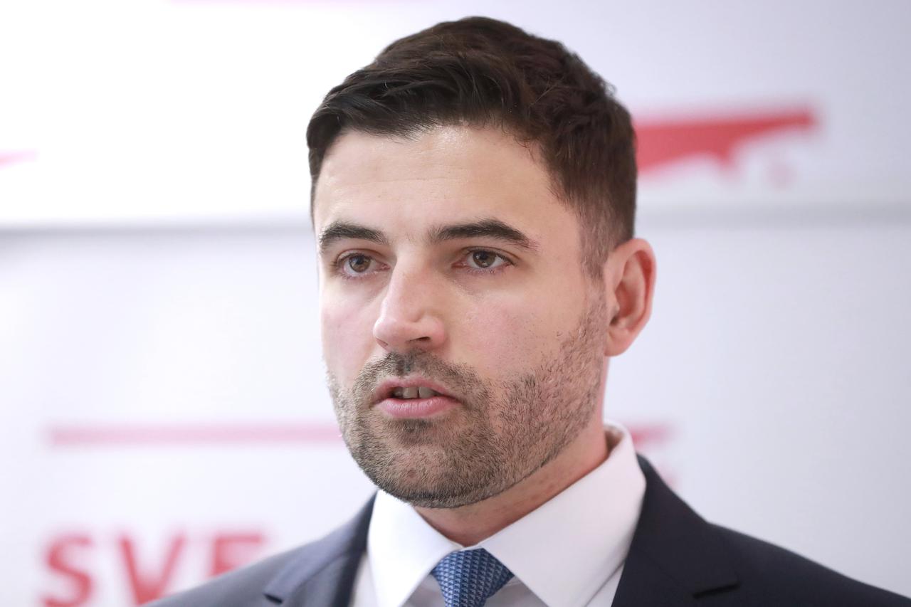 Davor Bernardić