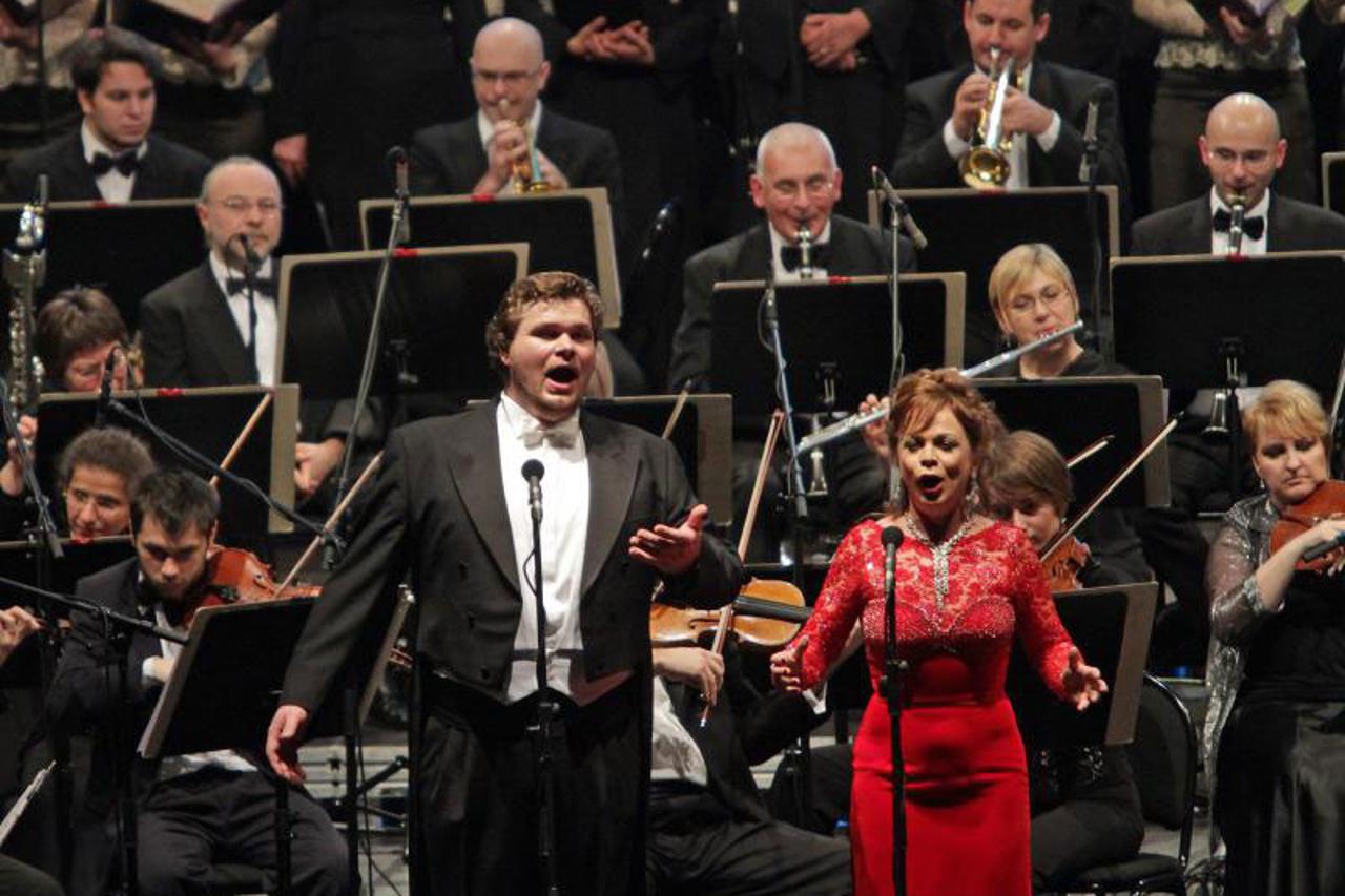 Inva Mula i Tomislav Mužek