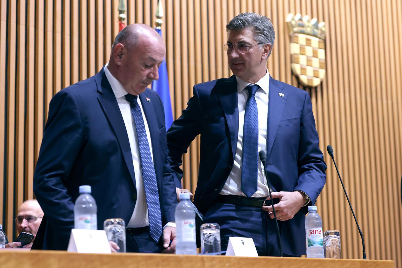 Zagreb:  Aktualnim satom počela 12. sjednica Sabora