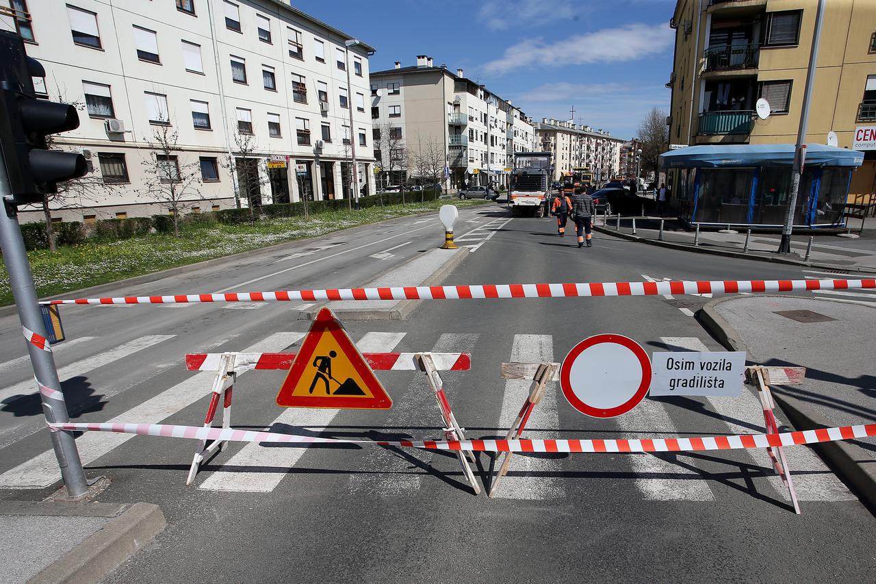 31.03.2015., Zagreb - Zbog rekonstrukcije zatvoren dio Rudeske ceste od Zagrebacke avenije do Horvacanske ceste.   Photo: Igor Kralj/PIXSELL