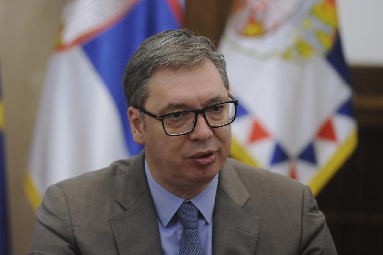 Beograd: Aleksandar Vučić sastao se s veleposlanikom Ruske Federacije Aleksandrom Bocan-Harčenkom