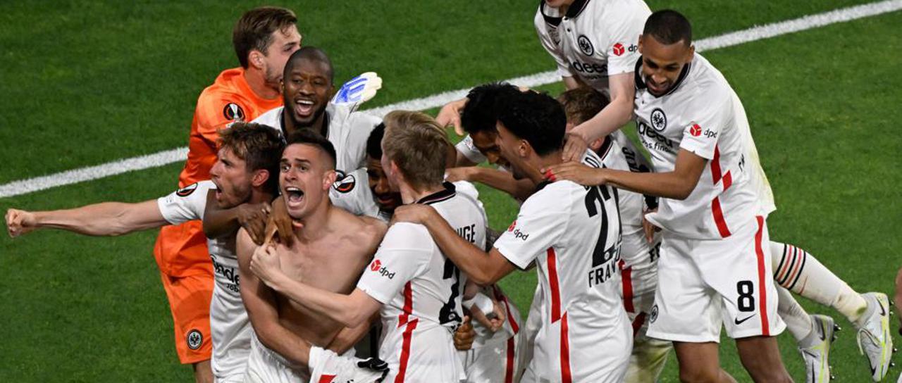 Jakić i Eintracht slavili nakon drame jedanaesteraca! Liga prvaka će se igrati u Frankfurtu
