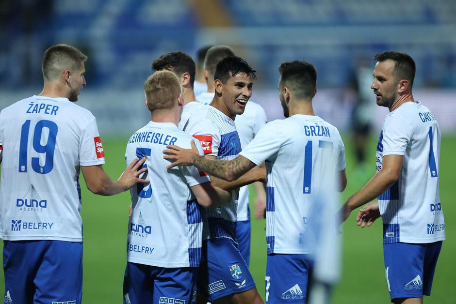 Osijek: Utakmica 13. kola Prve HNL, NK Osijek - NK Istra 1961.