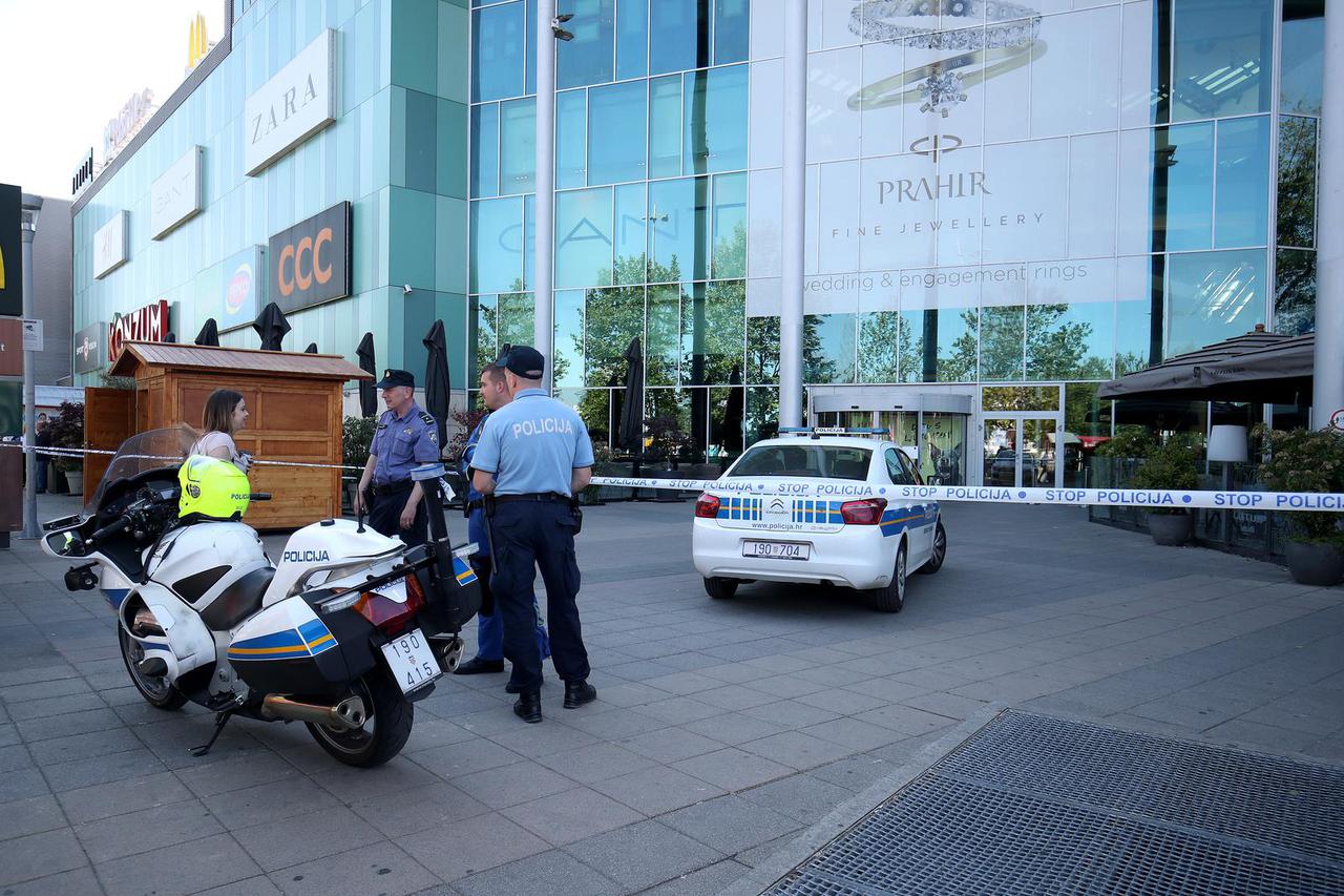 Policija dobila dojavu o mogućoj eksplozivnoj napravi u Avenu Mallu