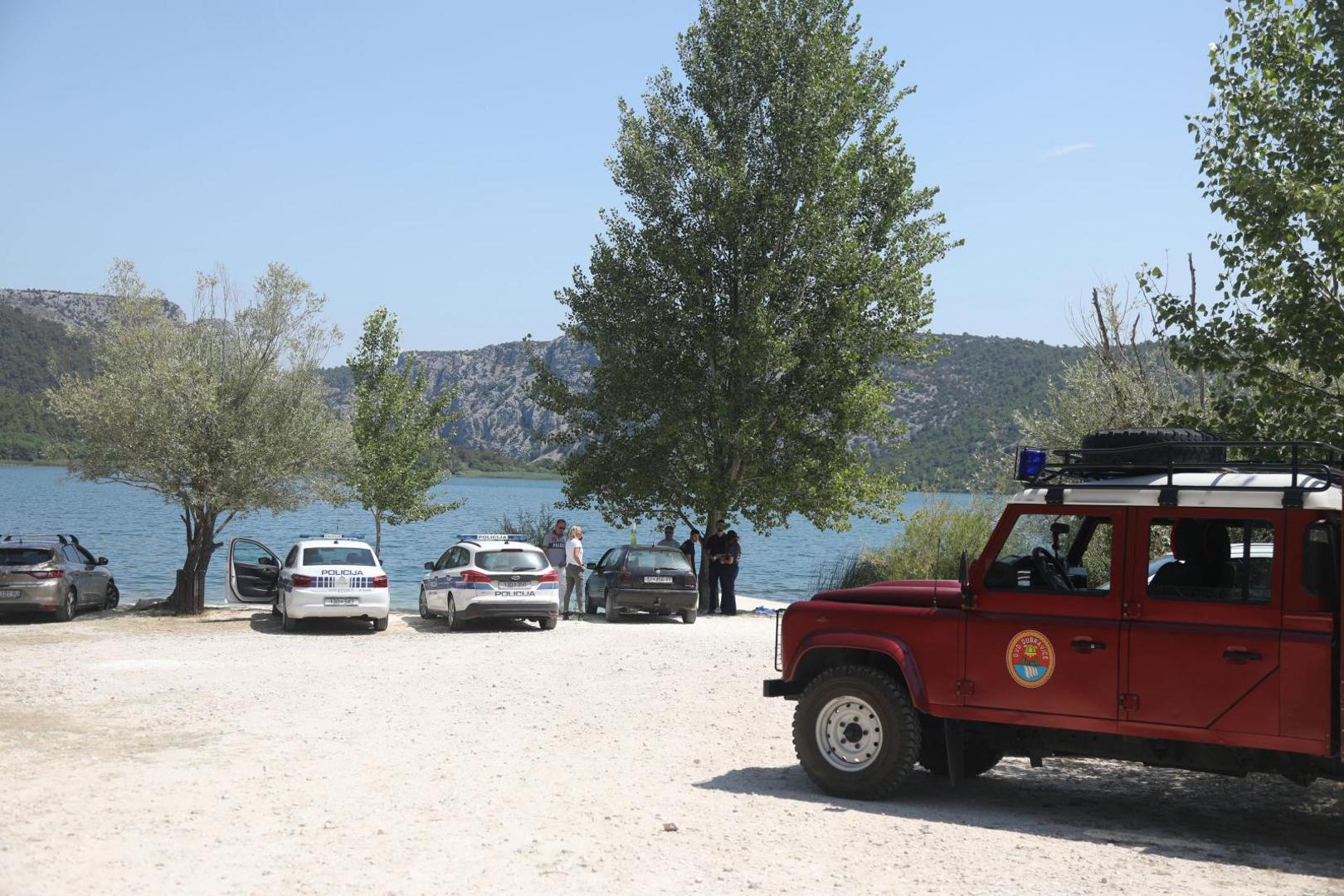 10.07.2021. Sibenik - Tragedija u NP Krka: Cuvari prirode na plazi pronašli mrtvu zenu, utvrdjuju se sve okolnostiPhoto: Dusko Jaramaz/PIXSELL