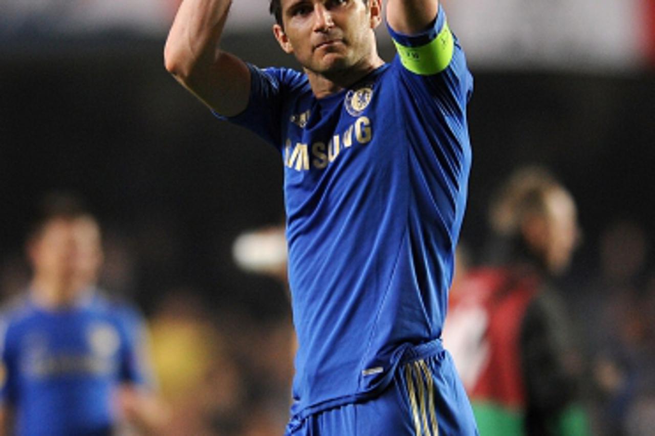 'Chelsea\'s Frank Lampard acknowledges the crowd after the final whistlePhoto: Press Association/PIXSELL'
