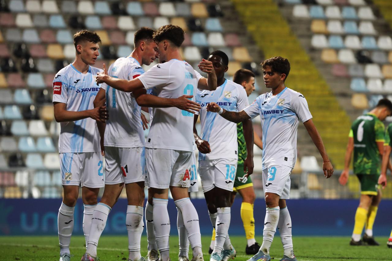 Rijeka: Utakmica šesnaestina finala nogometnog kupa Hrvatske između NK Maksimira i HNK Rijeke.