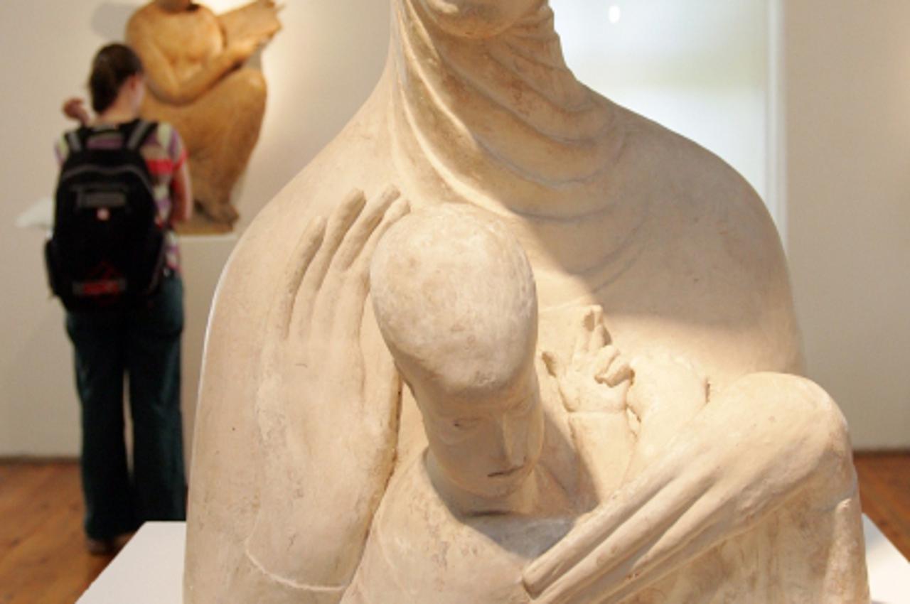 Madona bogorodica s djetetom