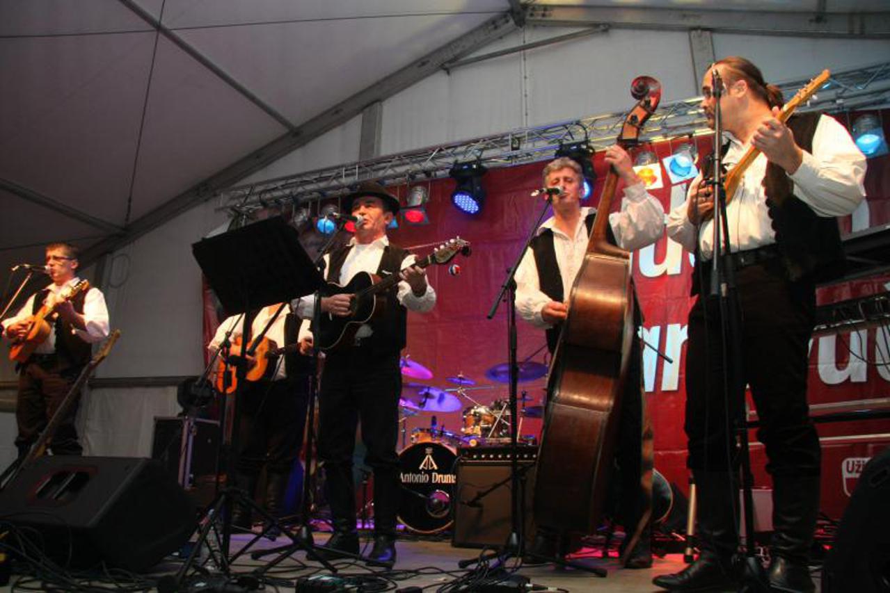 slavonske lole, vatromet (1)