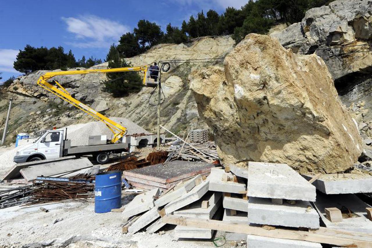 stijene,omiš,gromada (1)