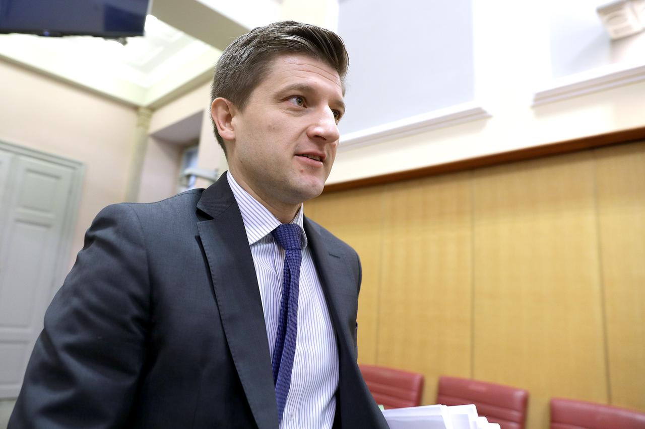 Zdravko Marić