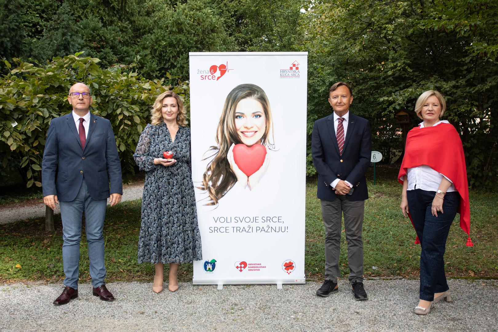 02.10.2020., Zagreb - S ciljem podizanja svjesnosti o cinjenici kako su upravo zene najpogodjenija skupina koja obolijeva od kardiovaskularnih bolesti, Zaklada Hrvatska kuca srca pokrenula je projekt  - Zena i srce. Verica Kralj, Davor Milicic, Ivana Portolan Pajic, Goran Krstacic.Photo: Davor Puklavec/PIXSELL