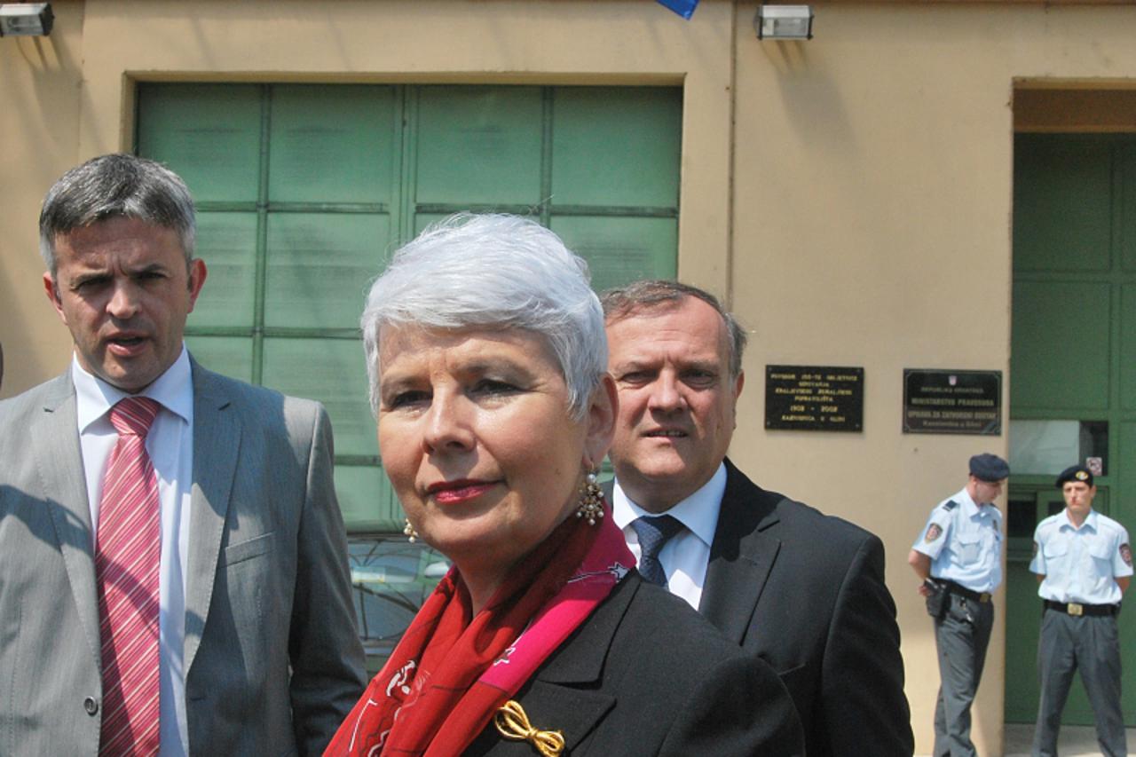 '25.05.2011., Glina - Premijerka Jadranka Kosor posjetila je Kaznionicu u Glini i obisla novoizgradjeni paviljon,. Photo:Nikola Cutuk/PIXSELL'