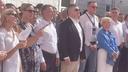 FOTO Milanović opet privukao poglede outfitom: Nakon natikača na Hvaru, evo što je odjenuo za Alku