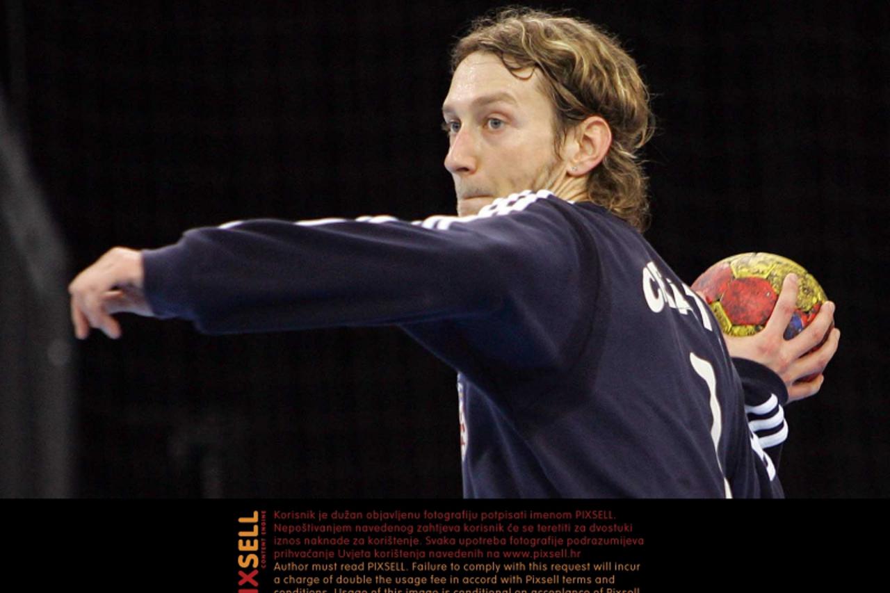 \' 19.01.2007., Stuttgart - Svjetsko prvenstvo u rukometu, prvi trening hrvatske reprezentacije, golman Venio Losert Photo: Slavko Midzor/24sata\'
