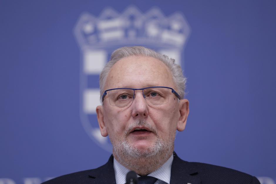 Davor Božinović ne podnosi ostavku zbog preminule djevojčice Madine