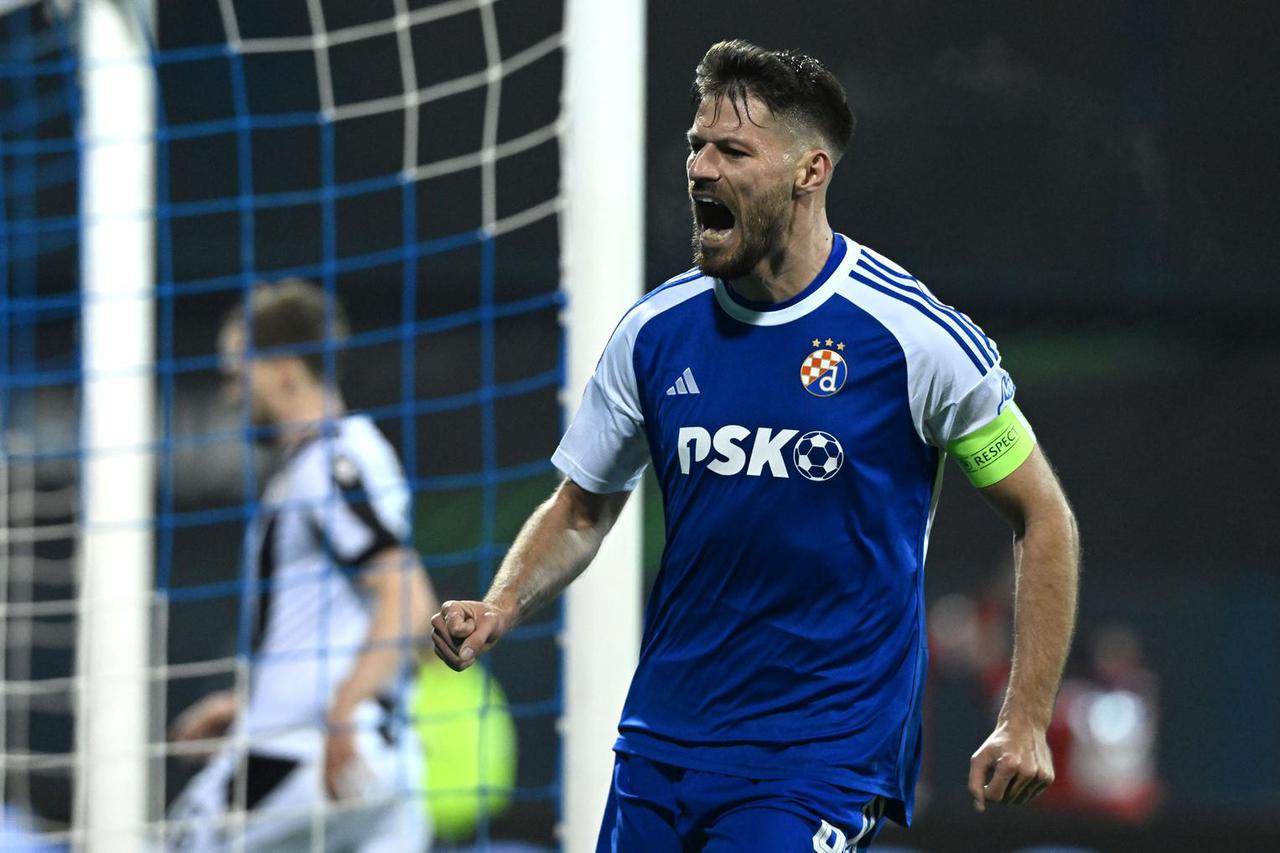 Zagreb: Slavlje igrača Dinama nokon što je Petković modre doveo u vodstvo