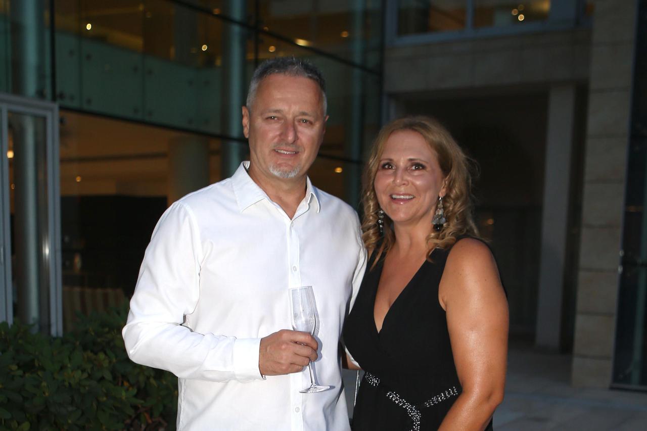 Podstrana: Svadbena večera kćeri Mate Bulića, Katje i Tome Drmića u hotelu Le Meridien Lav