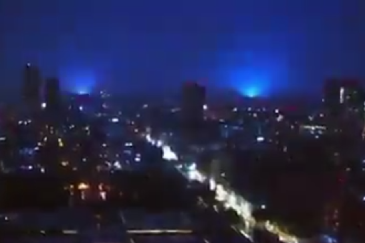 Plava svjetlost nakon potresa
