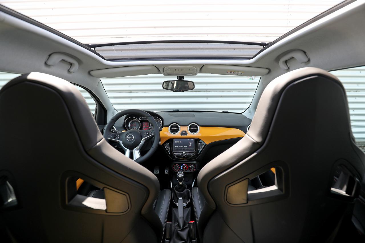 Opel Adam Rocks S
