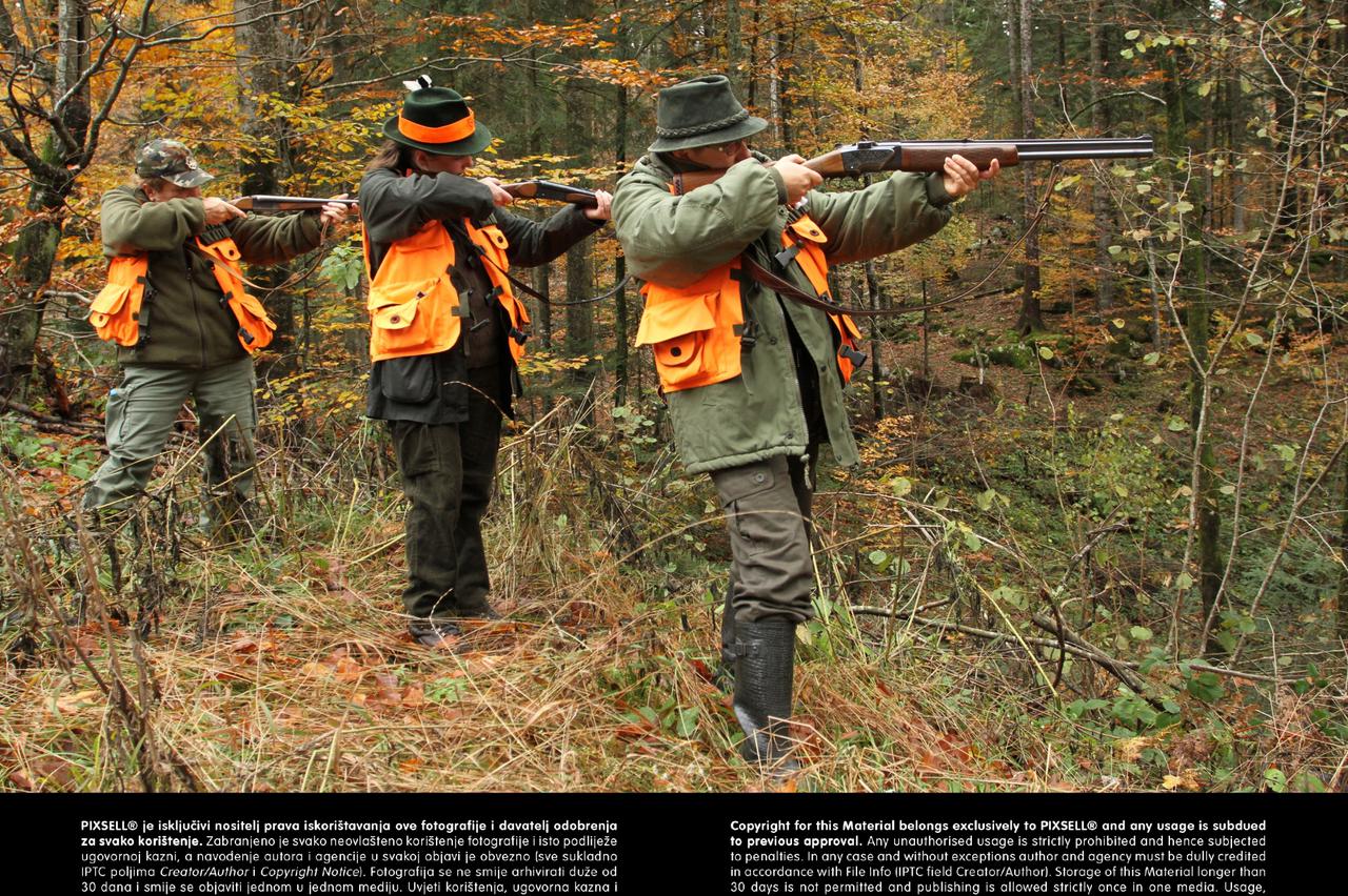 lov01_PXL_kar_200313