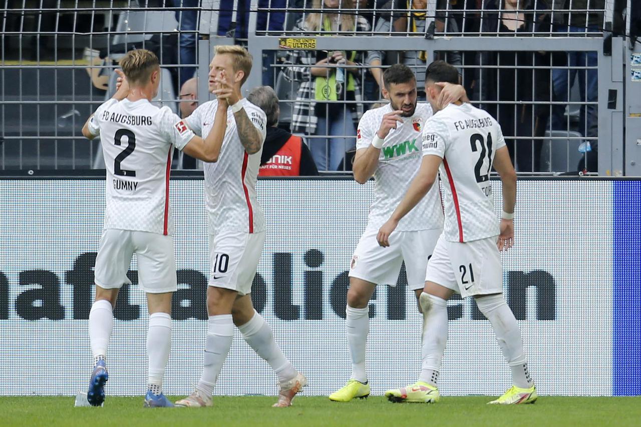 Bundesliga - Borussia Dortmund v FC Augsburg