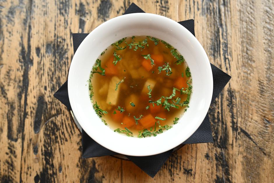 Zagreb;  Restoran Health N Joy