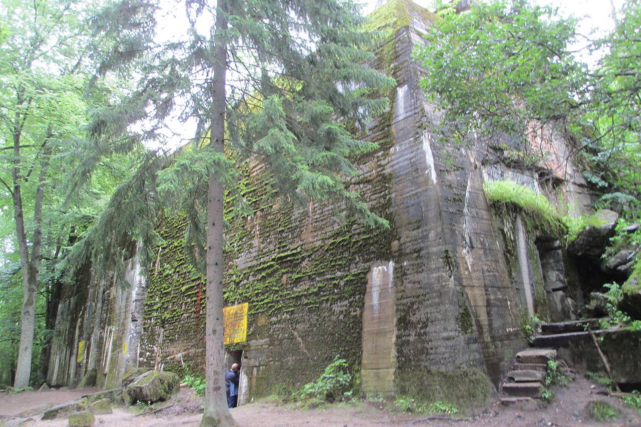 Hitlerov bunker "Vučja jazbina" danas